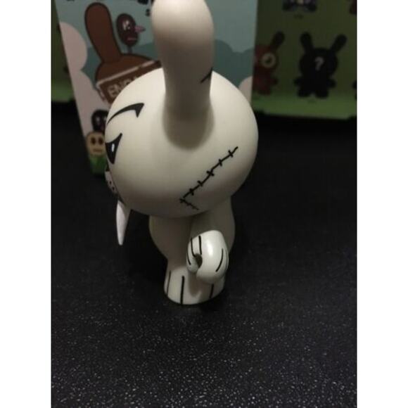 Kidrobot Dunny Endangered Series Frank Kozik 3" Walrus 2009 Vinyl Art Toy - Picture 7 of 12
